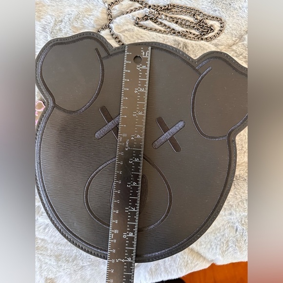 Jeffree Star Shane Dawson Black Pig Side Bag cross body purse like new - Picture 4 of 8